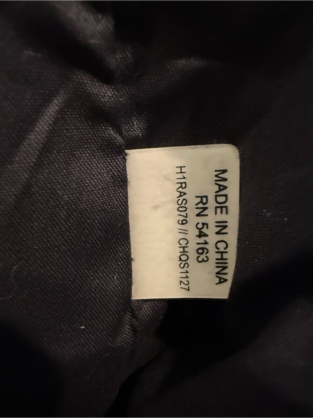 NWOT Calvin Klein Patent Snakeskin Textured Tote in Dark Plum - Picture 2 of 9
